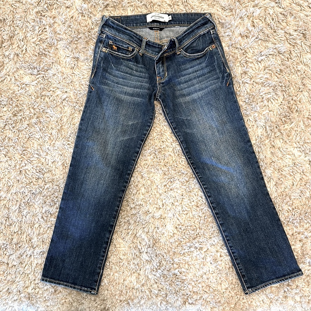 Girls Abercrombie & Fitch capri like new